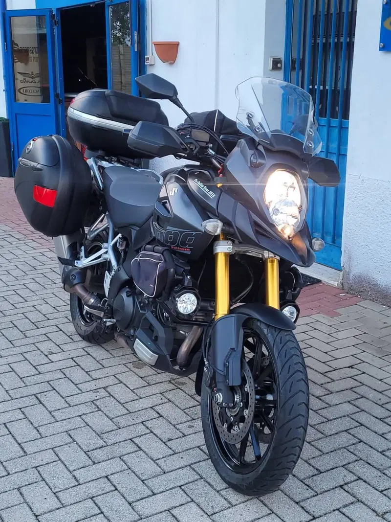 Suzuki V-Strom 1000 ABS No compromise LE (2015 - 17) (2)
