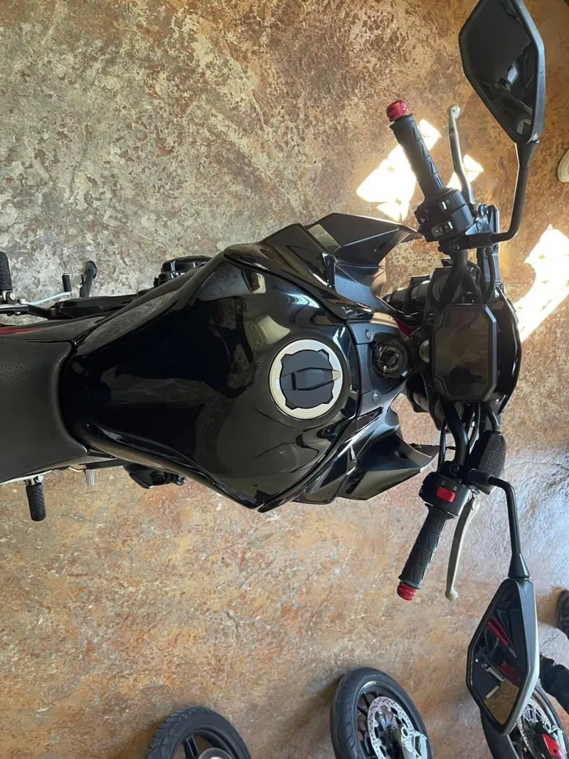 Kawasaki Z 900 (2021 - 24) (17)