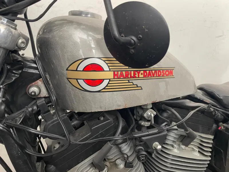 Harley-Davidson 883 Hugger (1994 - 00) - XLH