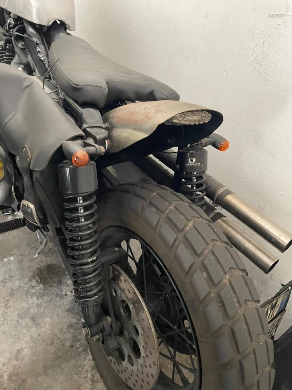 Harley-Davidson 883 Hugger (1994 - 00) - XLH (4)