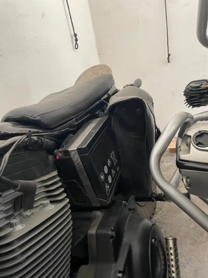 Harley-Davidson 883 Hugger (1994 - 00) - XLH (5)