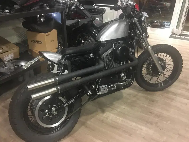 Harley-Davidson 883 Hugger (1994 - 00) - XLH (7)