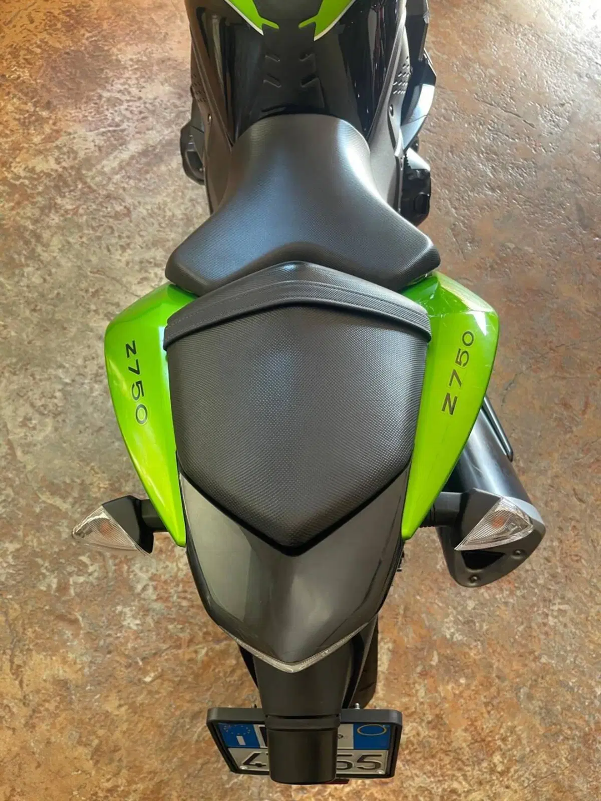 Kawasaki Z 750 (2007 - 14) (13)