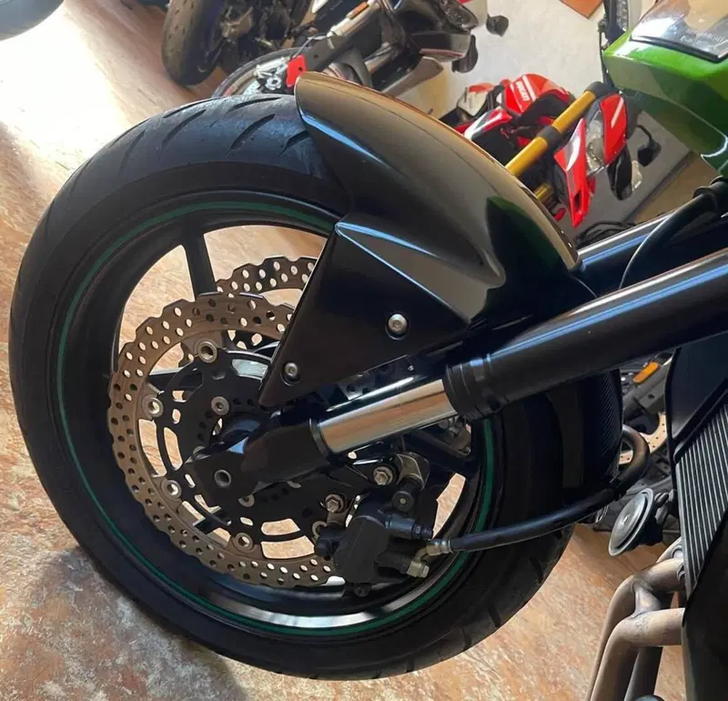 Kawasaki Z 750 (2007 - 14) (17)