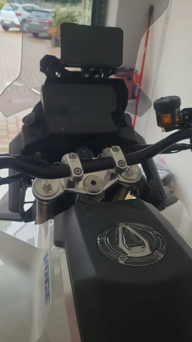Voge Valico 900DSX (2024 - 26) (5)