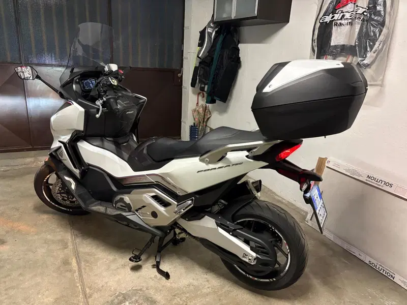 Honda Forza 750 DCT (2021 - 24) (4)