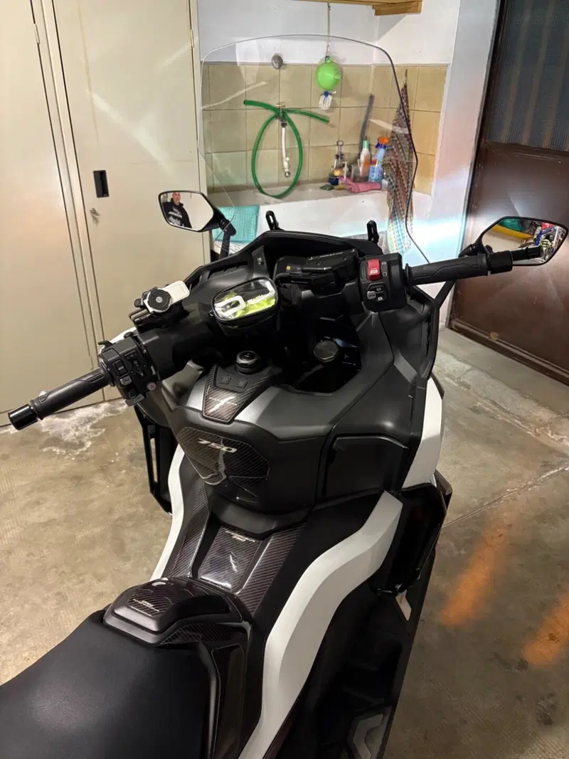 Honda Forza 750 DCT (2021 - 24) (6)