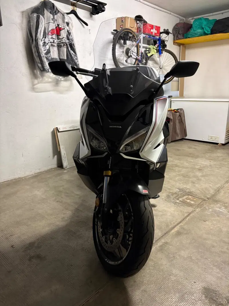 Honda Forza 750 DCT (2021 - 24) (9)