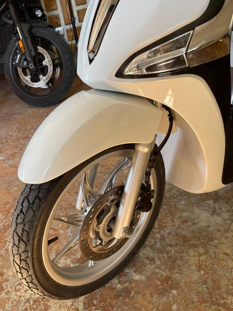 Piaggio Liberty 150 3V ABS (2021 - 24) (8)