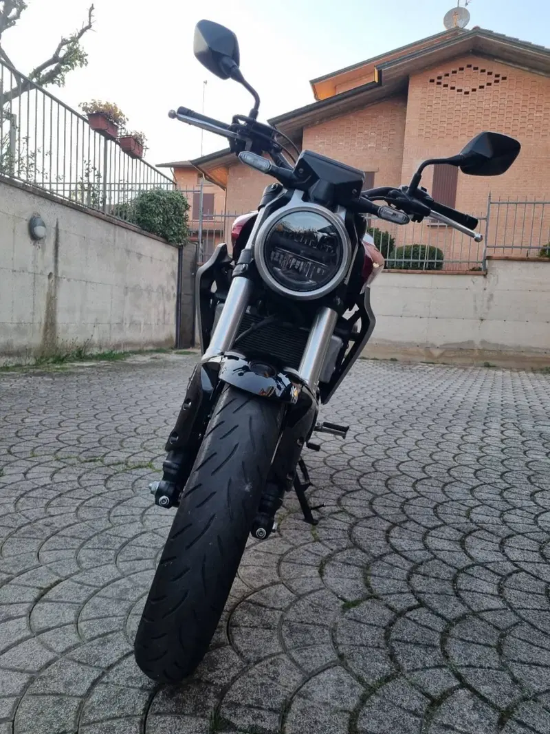 Honda CB 300 R (2018 - 19) (4)