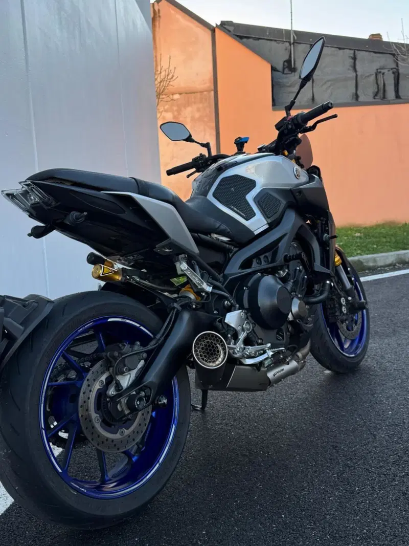 Yamaha MT-09 SP (2018 - 20) (7)