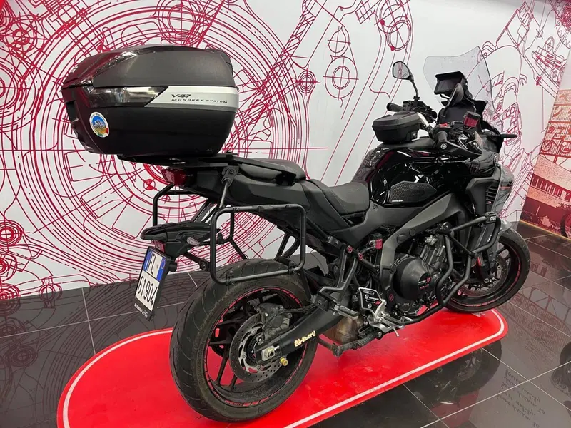 Yamaha Tracer 9 (2025 - 26) (3)