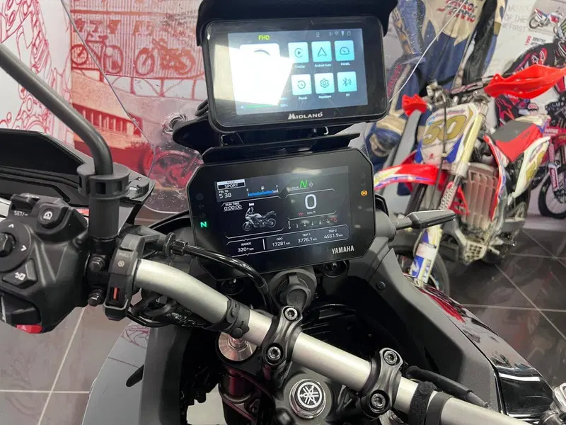 Yamaha Tracer 9 (2025 - 26) (10)