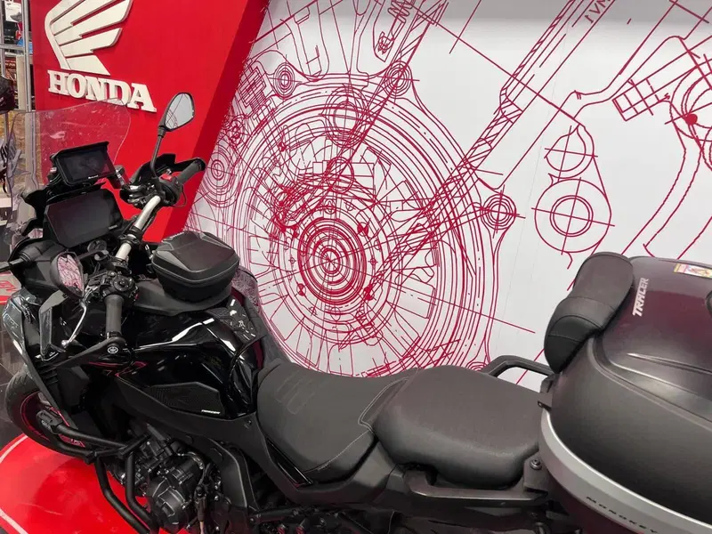 Yamaha Tracer 9 (2025 - 26) (8)