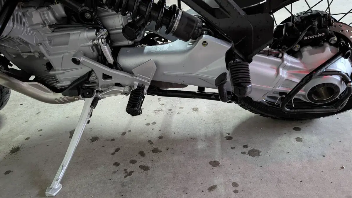Moto Guzzi Stelvio PFF (2024 - 26) (4)