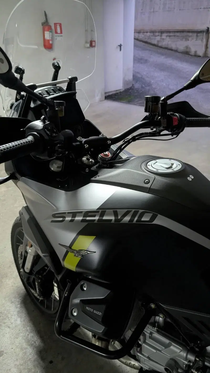 Moto Guzzi Stelvio PFF (2024 - 26) (6)