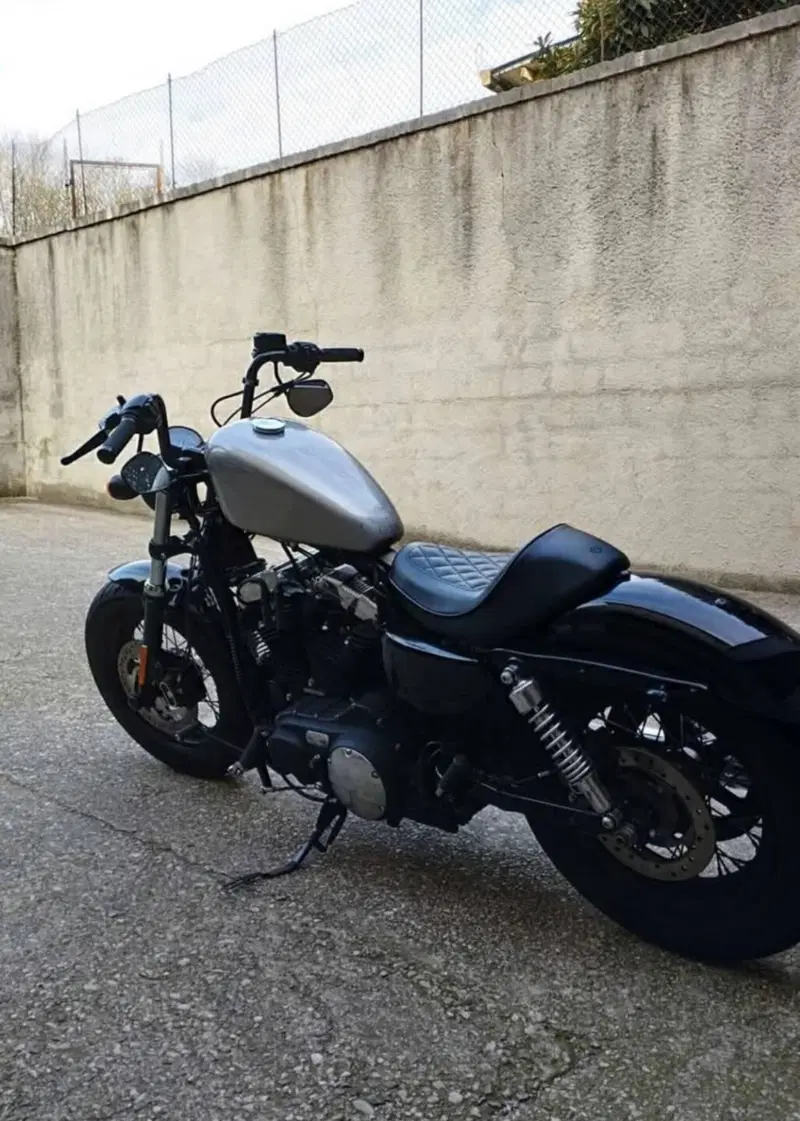 Harley-Davidson 1200 Forty-Eight (2010 - 15)