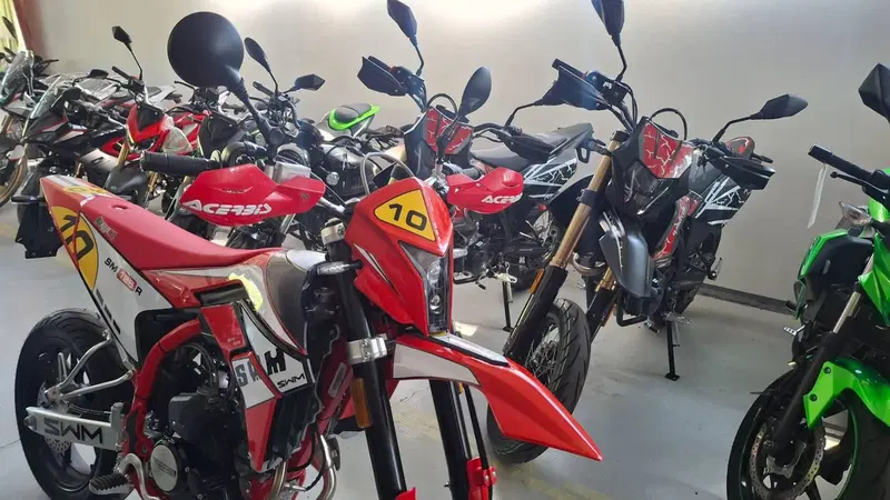 Swm SM 125 R (2025 - 26) (3)