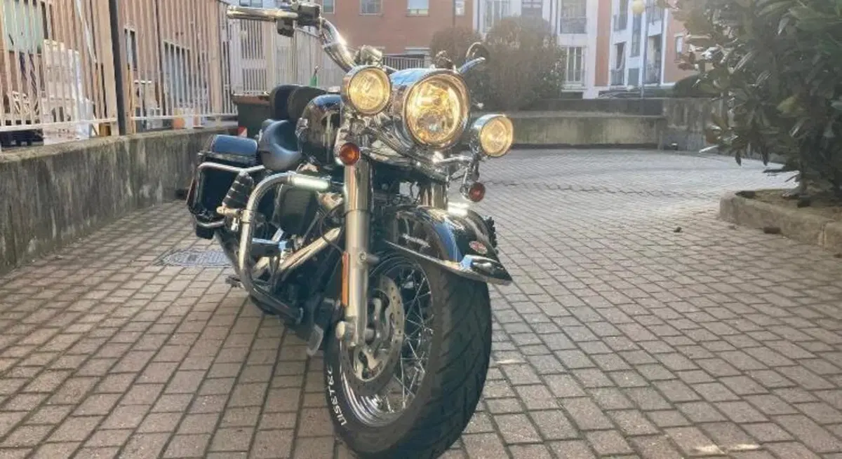 Harley-Davidson 107 Road King Classic (2017 - 18) - FLHRC (7)