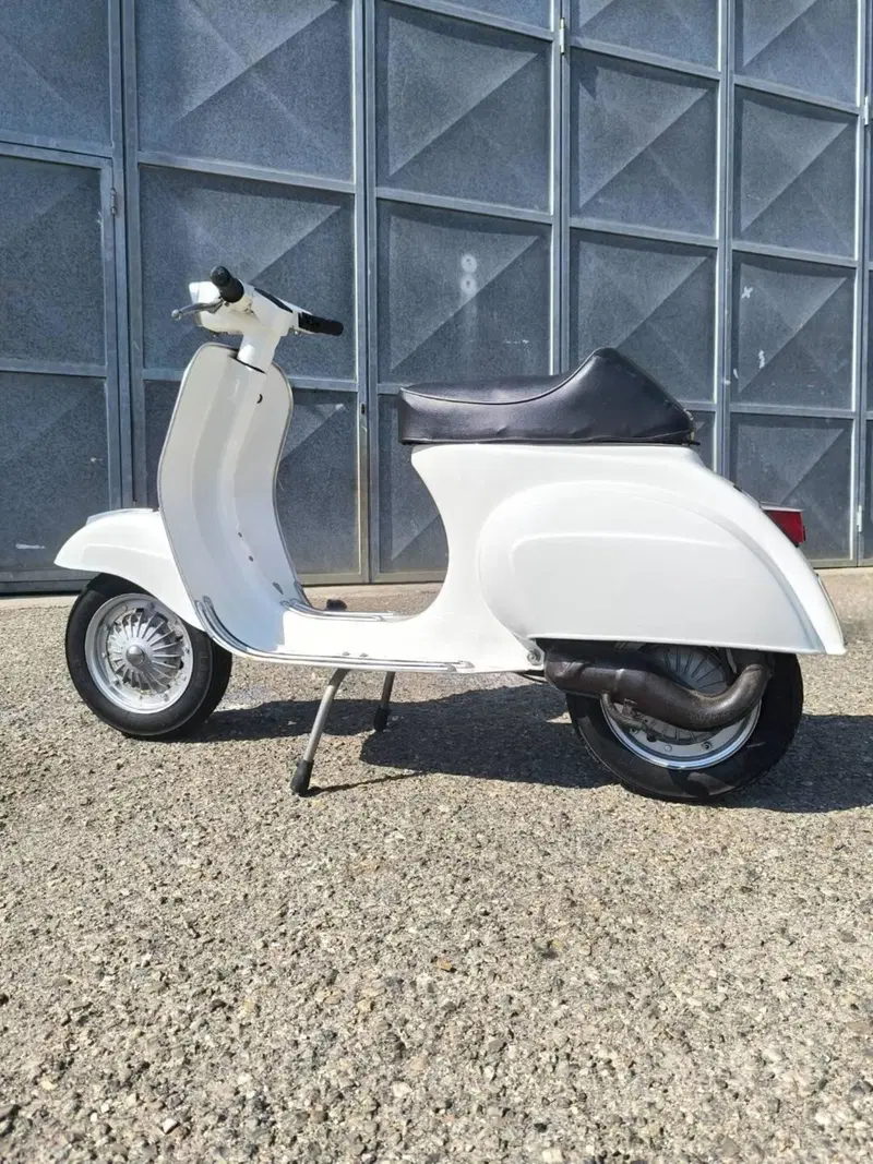 Piaggio 50 special (3)