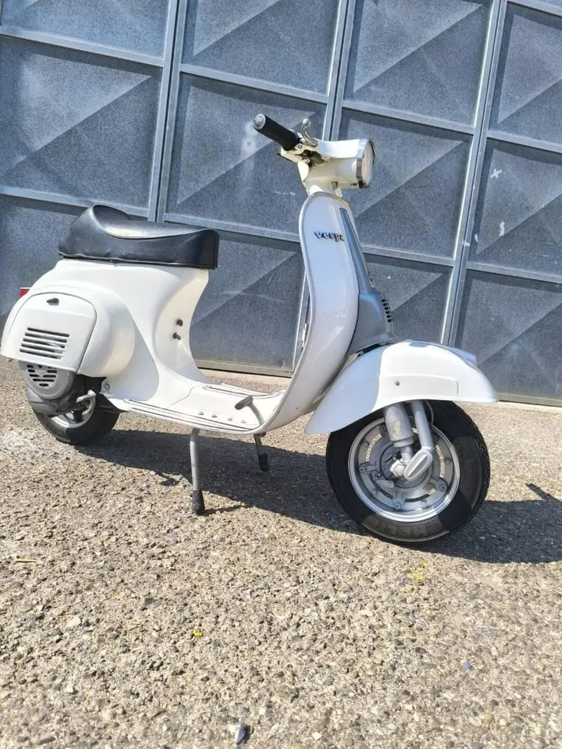 Piaggio 50 special (5)