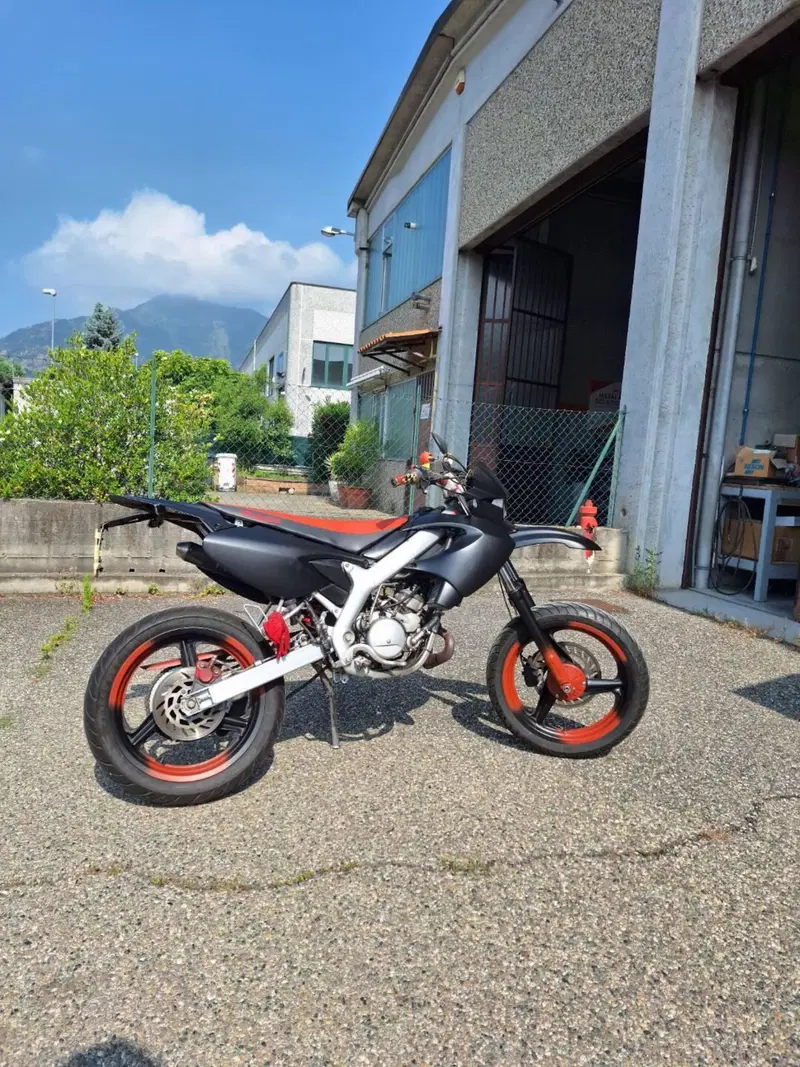 Malaguti XSM 50 Supermotard (2003 - 12) (2)