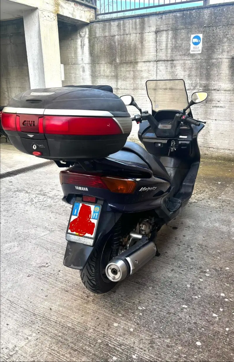 Yamaha Majesty 250 (1999 - 06) (5)