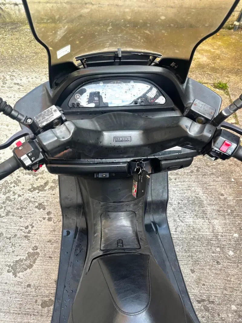 Yamaha Majesty 250 (1999 - 06) (7)