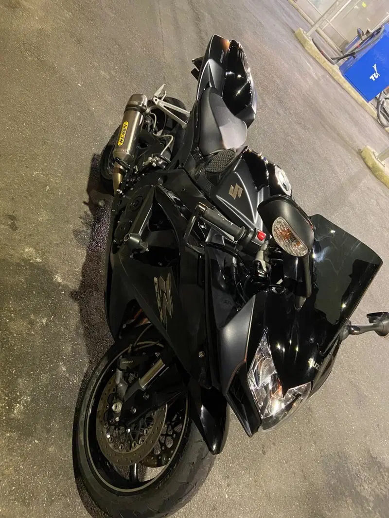 Suzuki GSX R 750 (2008 - 10) (3)
