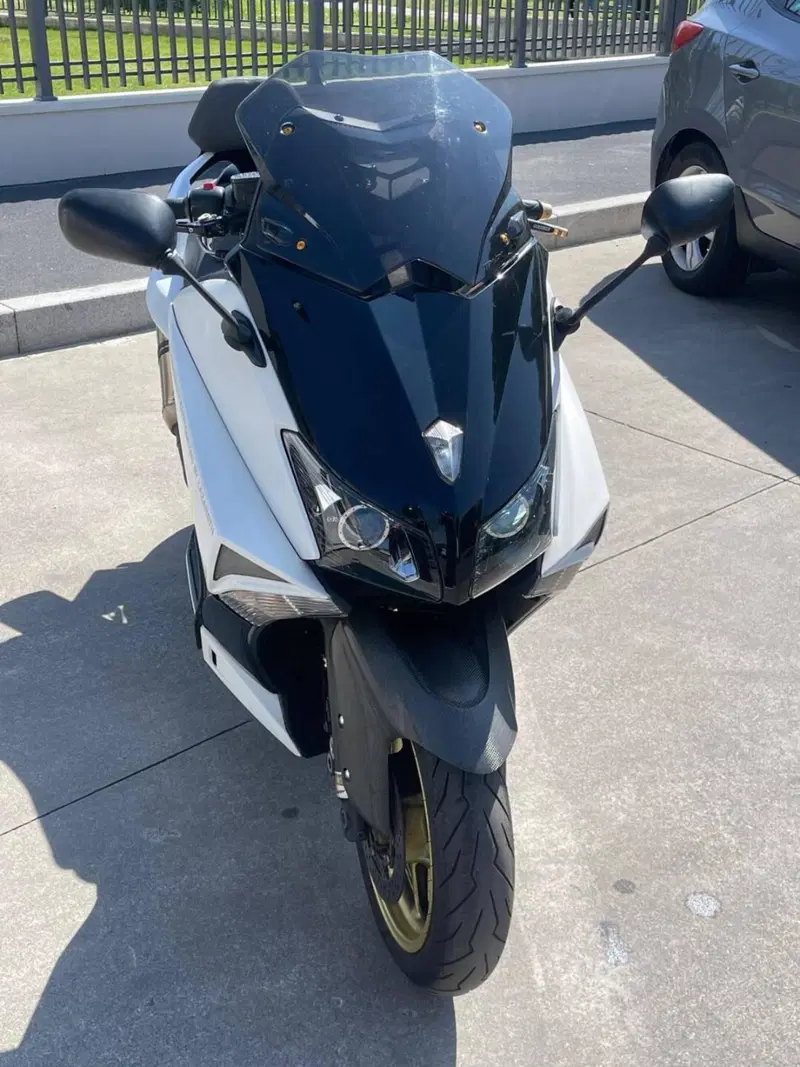 Yamaha T-Max 530 ABS (2012 - 14) (2)