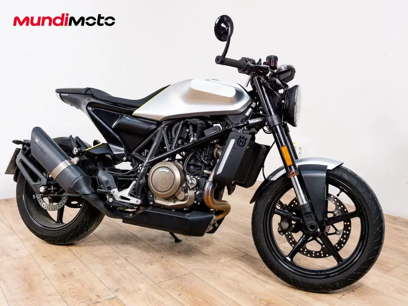 Husqvarna Vitpilen 701 (2020) (2)