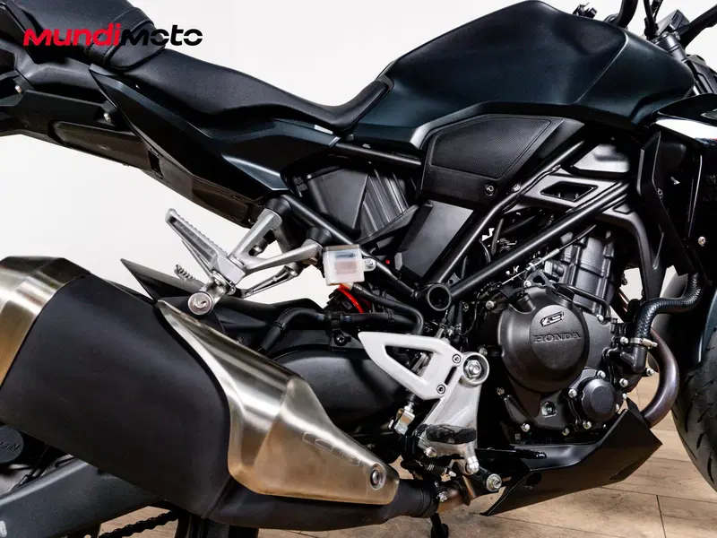 Honda CB 300 R (2020 - 21) (4)