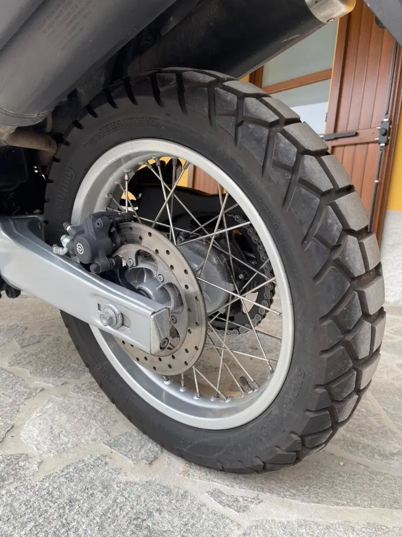 Aprilia Pegaso 650 IE (2003 - 04) (5)