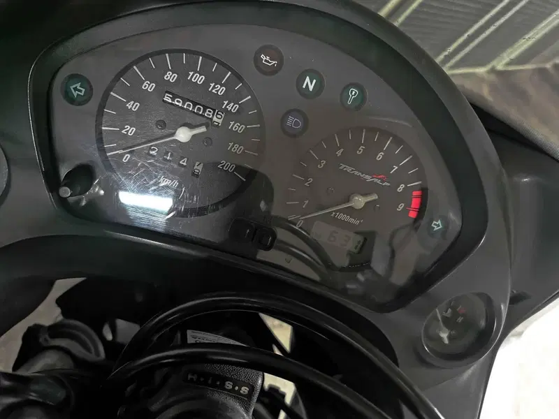 Honda Transalp XL 650V (2000 - 04) (5)