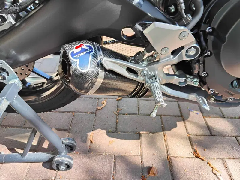Yamaha MT-09 (2017 - 20) (7)