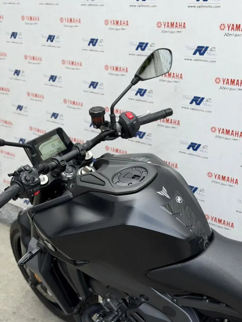 Yamaha MT-09 Y-AMT (2024 - 26) (5)