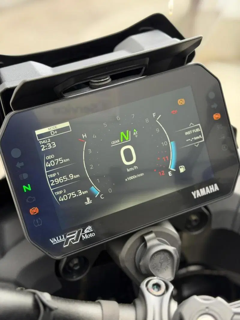 Yamaha Tracer 9 GT+ Y-AMT (2025 - 26) (8)