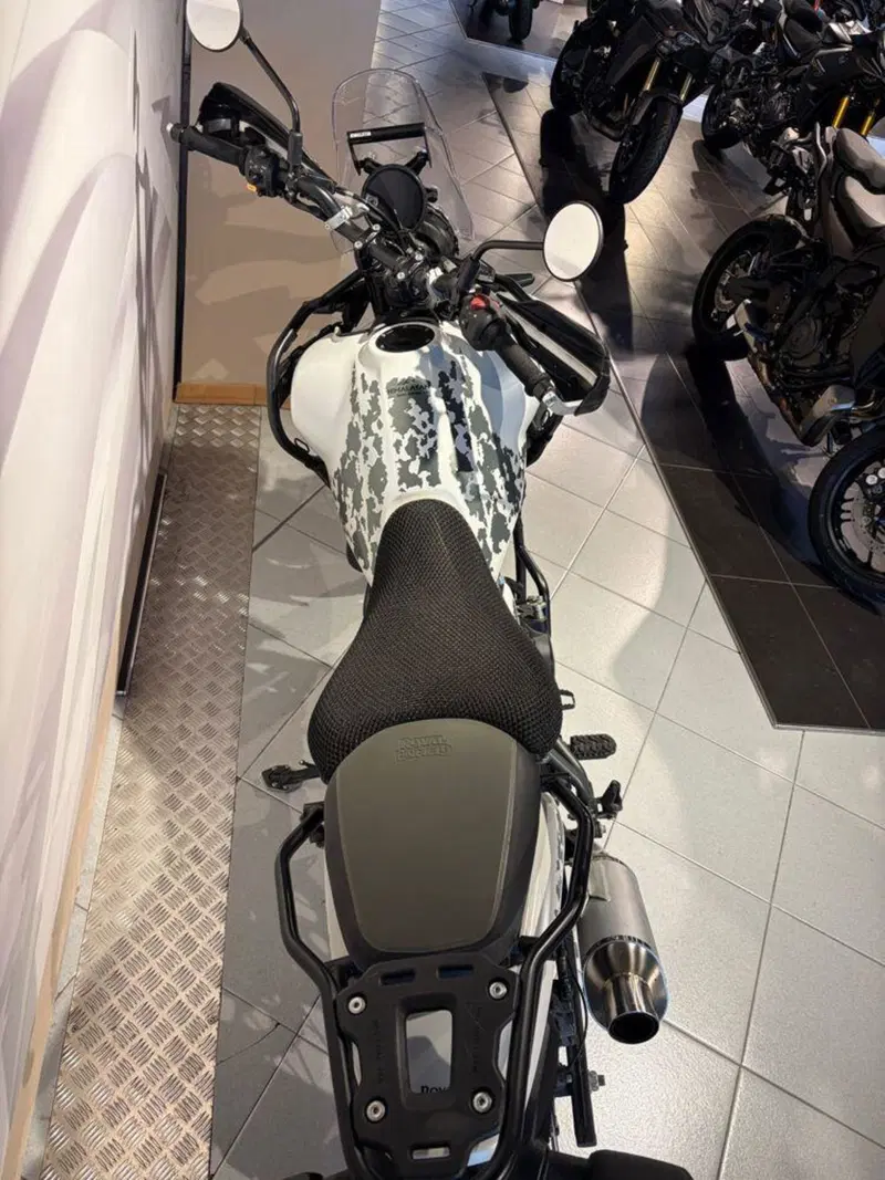Royal Enfield Himalayan 450 (2024 - 26) (3)