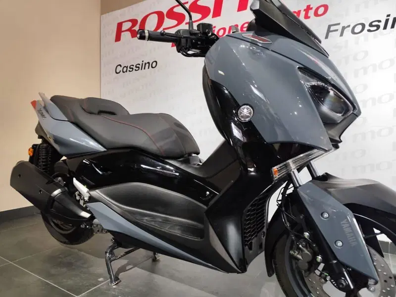 Yamaha X-Max 300 Tech Max (2021 - 24) (6)