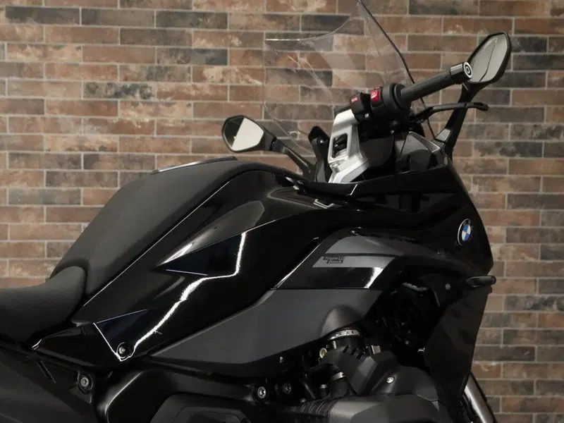 Bmw R 1300 RS (2026) (9)