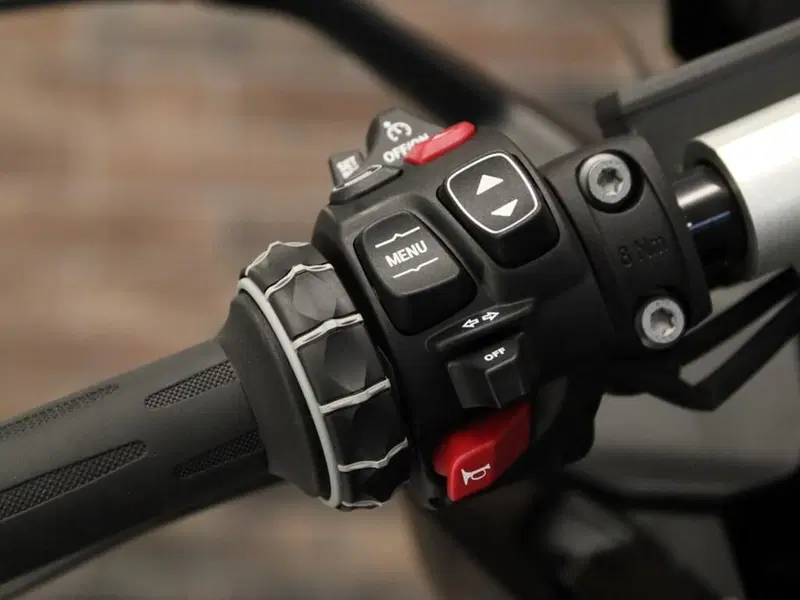 Bmw R 1300 RS (2026) (13)