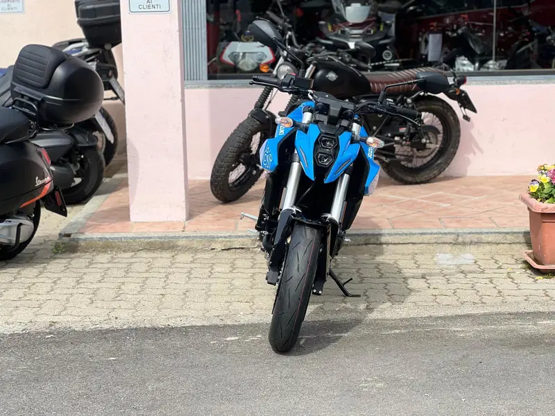 Suzuki GSX-8S (2025 - 26) (3)