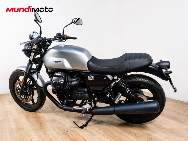 Moto Guzzi V7 850 Stone Special Abs (2021) (6)