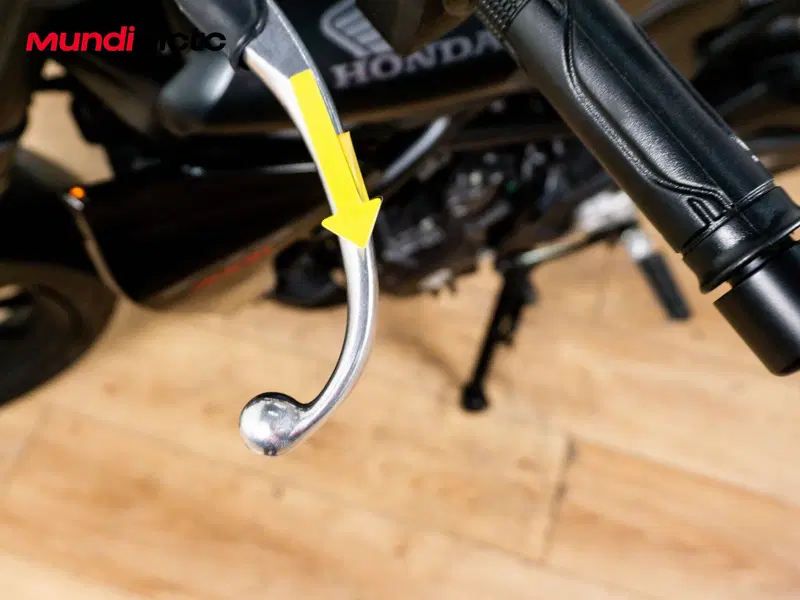 Honda CB 300 R (2022 - 26) (13)