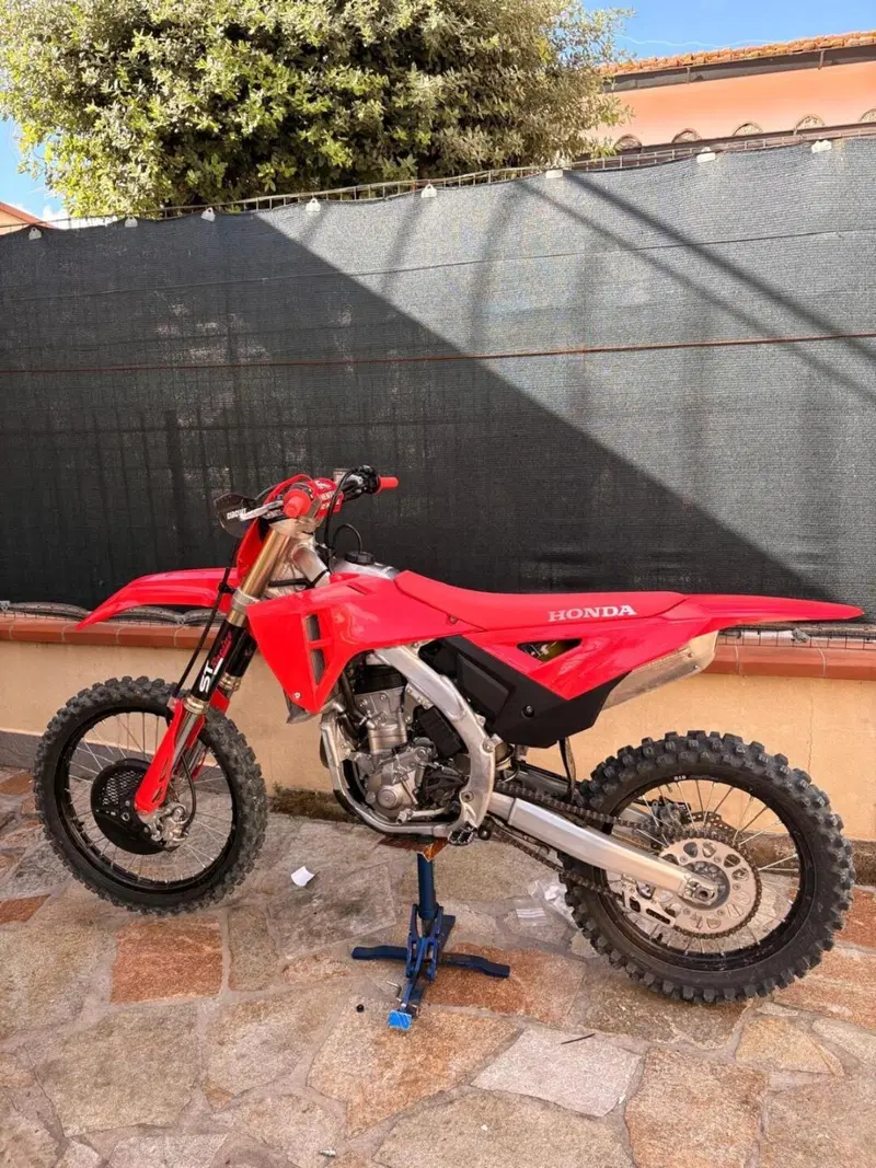Honda CRF 250R (2023) (3)
