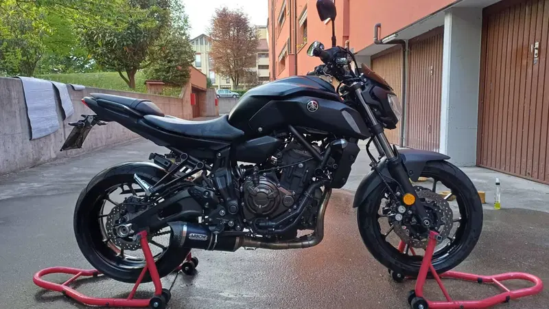 Yamaha MT-07 (2018 - 20) (2)
