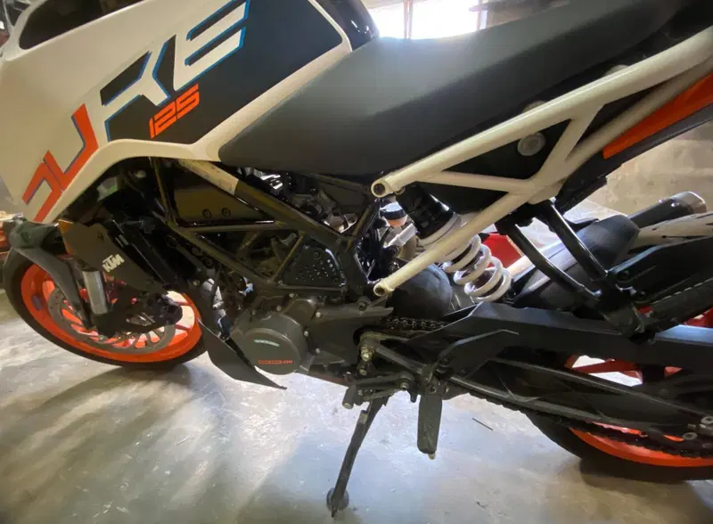 KTM 125 Duke (2021 - 23) (4)