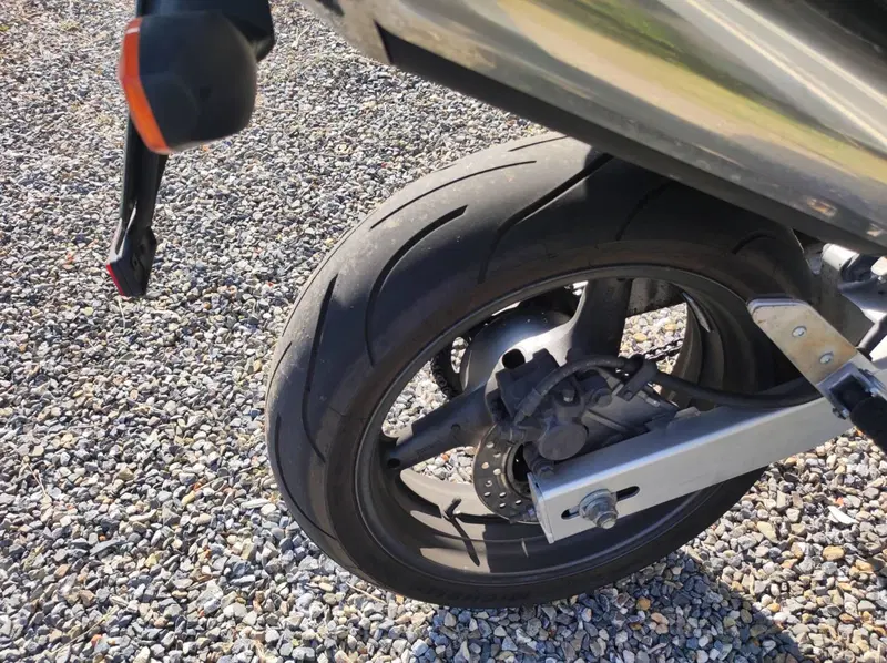 Honda Hornet 600 (2003 - 04) (5)