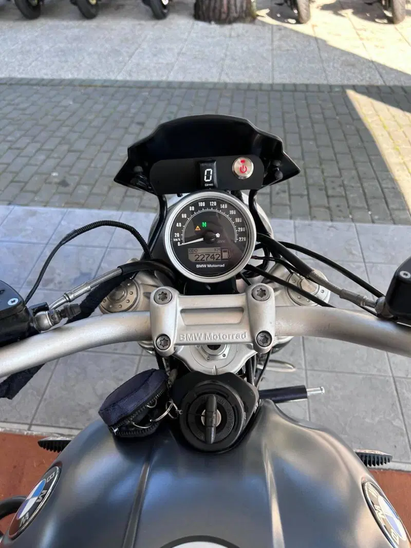 Bmw R nineT 1200 Scrambler (2016 - 20) (2)