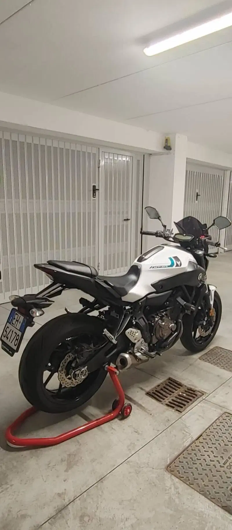 Yamaha MT-07 (2017 - 18) (4)